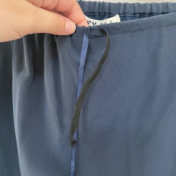 NWT Alex Mill Silk Slip Skirt Navy Blue Size XS - Picture 2 of 7